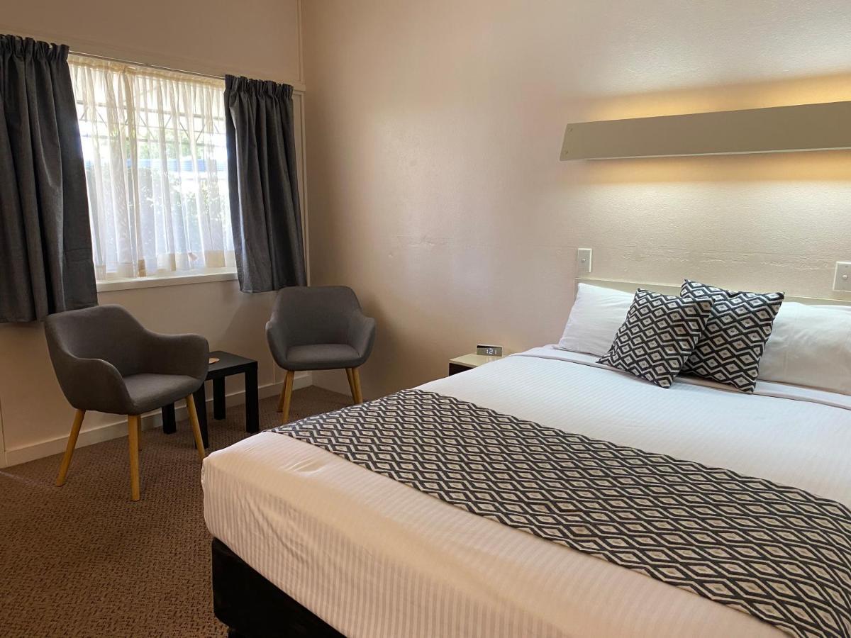 Ben Hall Motor Inn Forbes Εξωτερικό φωτογραφία