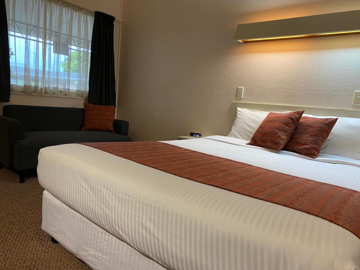 Ben Hall Motor Inn Forbes Εξωτερικό φωτογραφία
