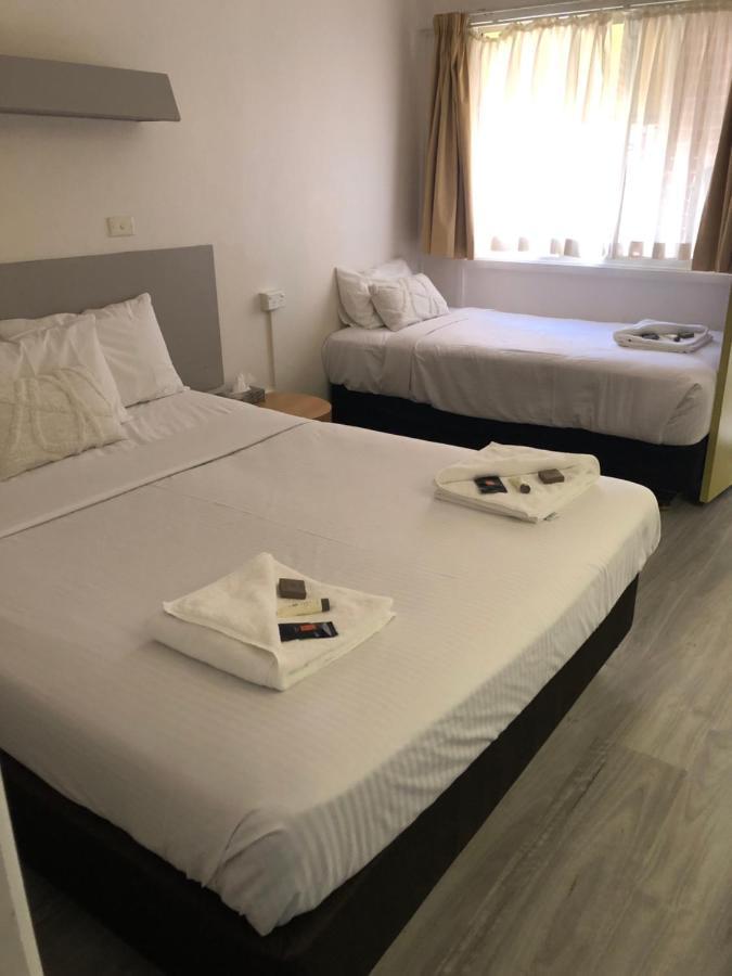 Ben Hall Motor Inn Forbes Εξωτερικό φωτογραφία